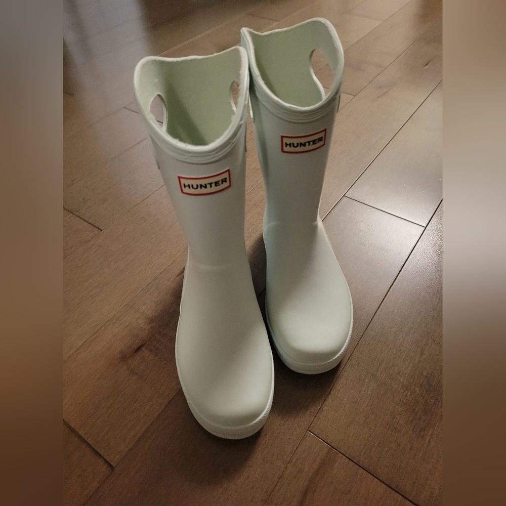 Brand new Hunter kids boots